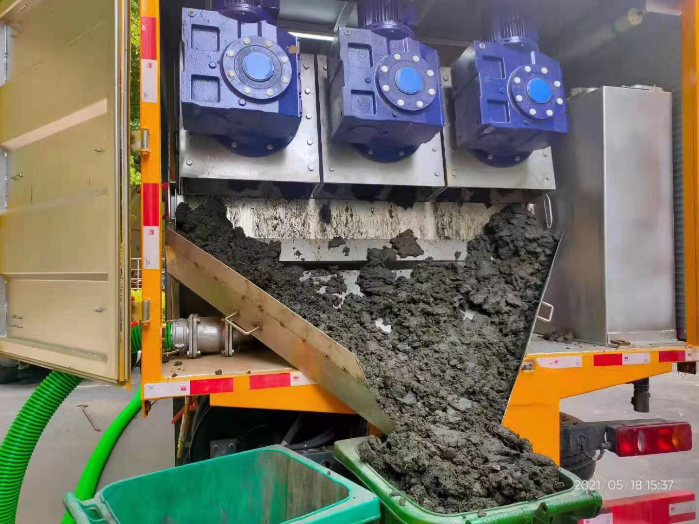 爱民化粪池清掏城市维护站-泥浆净化干湿分离处理