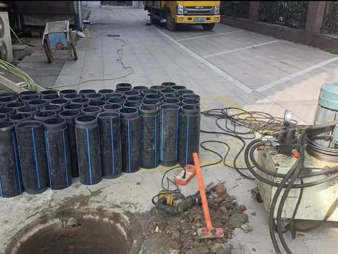 爱民PE置换管厂家 DN315置换管 非开挖管短管置换